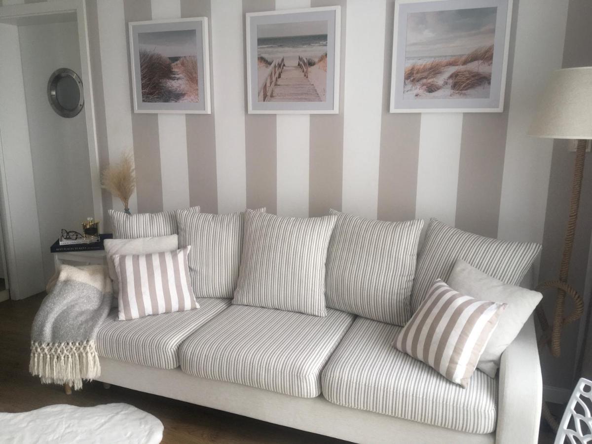 Apartament Marine Holiday Elblag - Winda -Parking W Hali Garazowej -Gratis -Business Stays Exteriör bild
