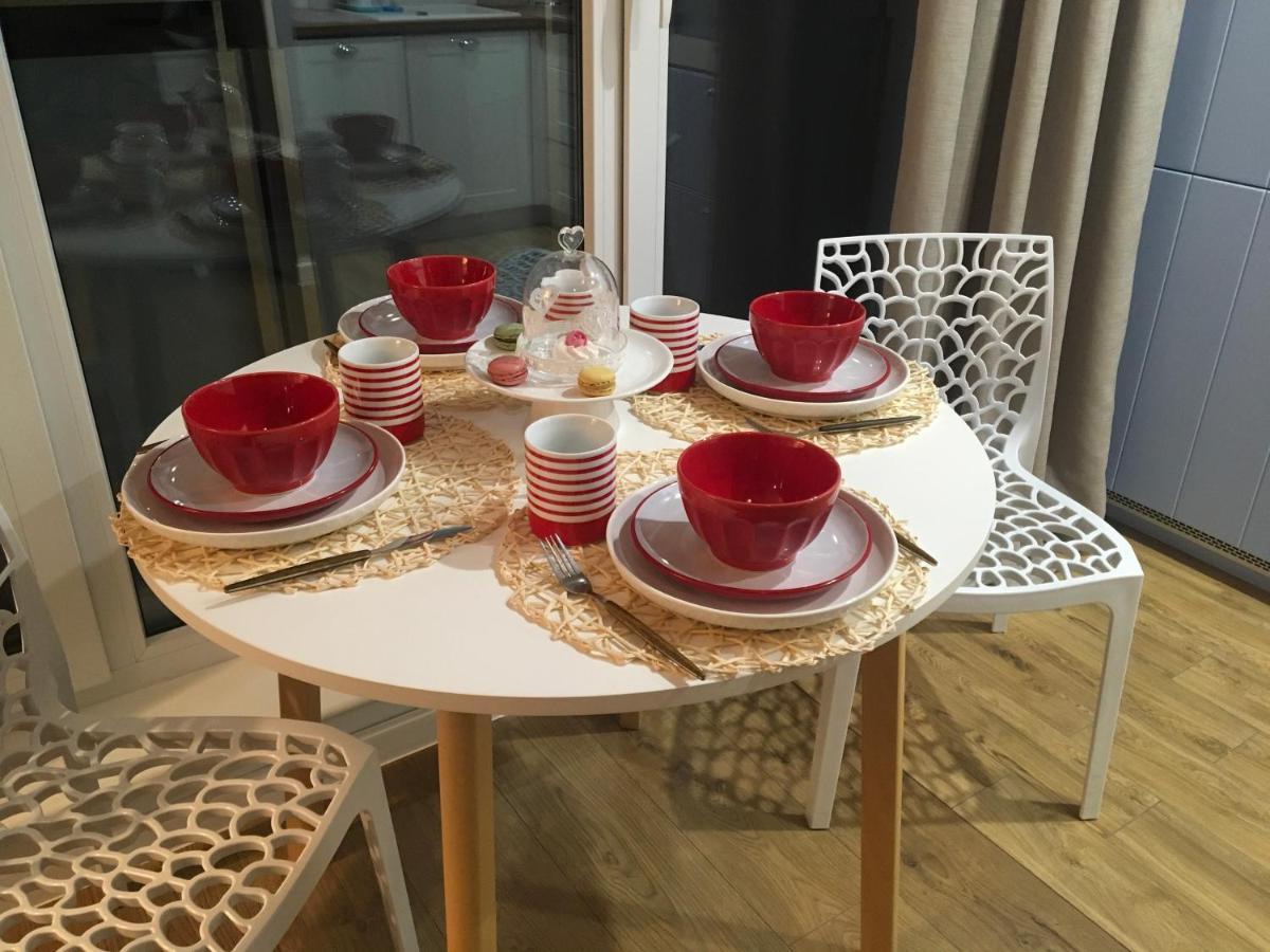 Apartament Marine Holiday Elblag - Winda -Parking W Hali Garazowej -Gratis -Business Stays Exteriör bild