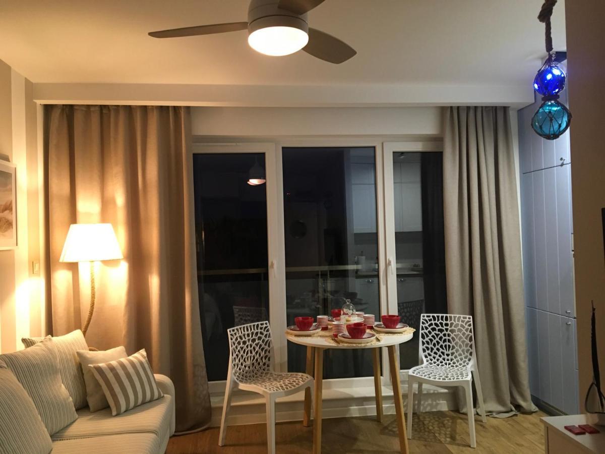 Apartament Marine Holiday Elblag - Winda -Parking W Hali Garazowej -Gratis -Business Stays Exteriör bild